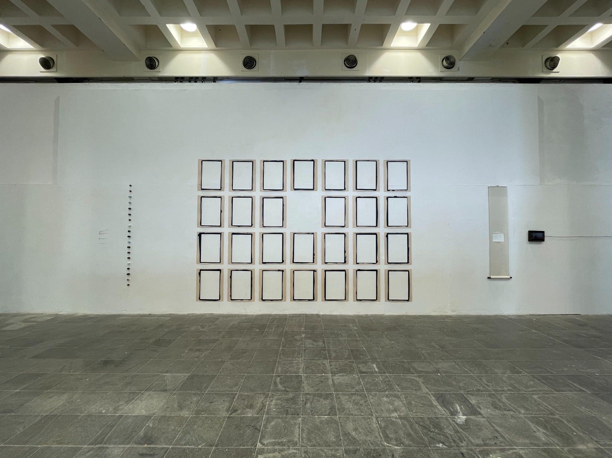郭汶瑄《不存在文件》展場空間全景，2023